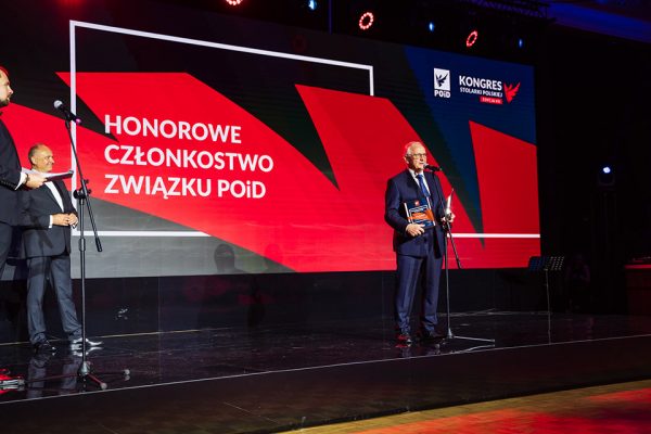 XII Kongres Stolarki Polskiej-Honorowe Czlonkostwo Zwiazku POiD-Jan Szulzyk